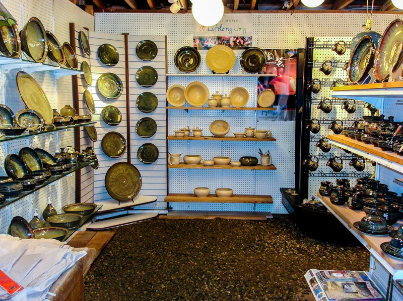 Handmade pottery piece by Heaven In Earth Pottery